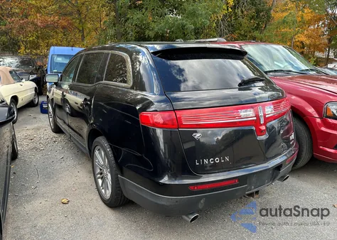 2016 Lincoln Mkt Ecoboost z USA, uszkodzony, nr VIN 2LMHJ5AT1GBL01391